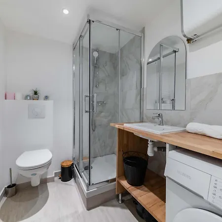 Studio Neuf Porte De Saint Cloud Paris 16 - 4P Apartment *